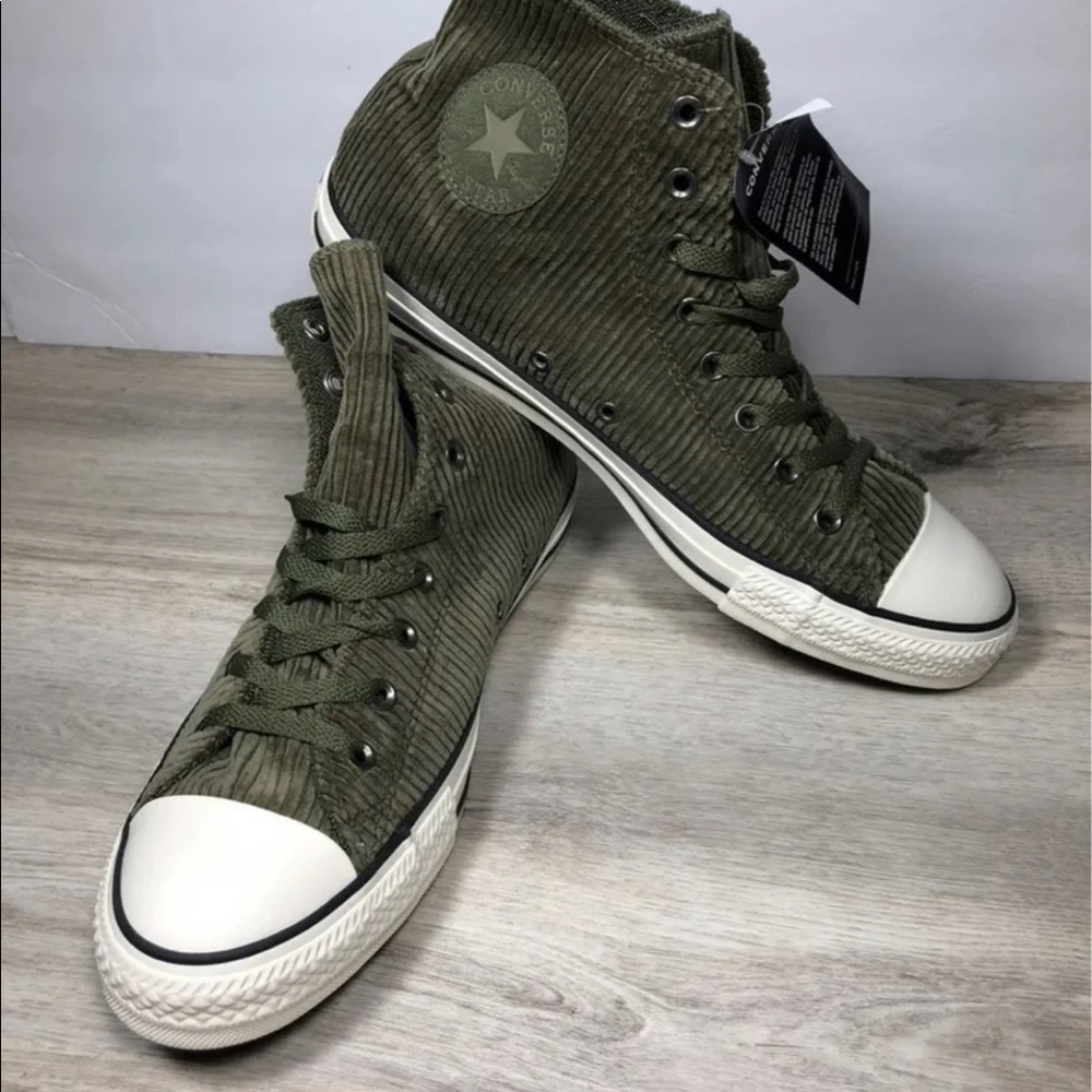 Converse All-Star Chucks - NEW! 🌟